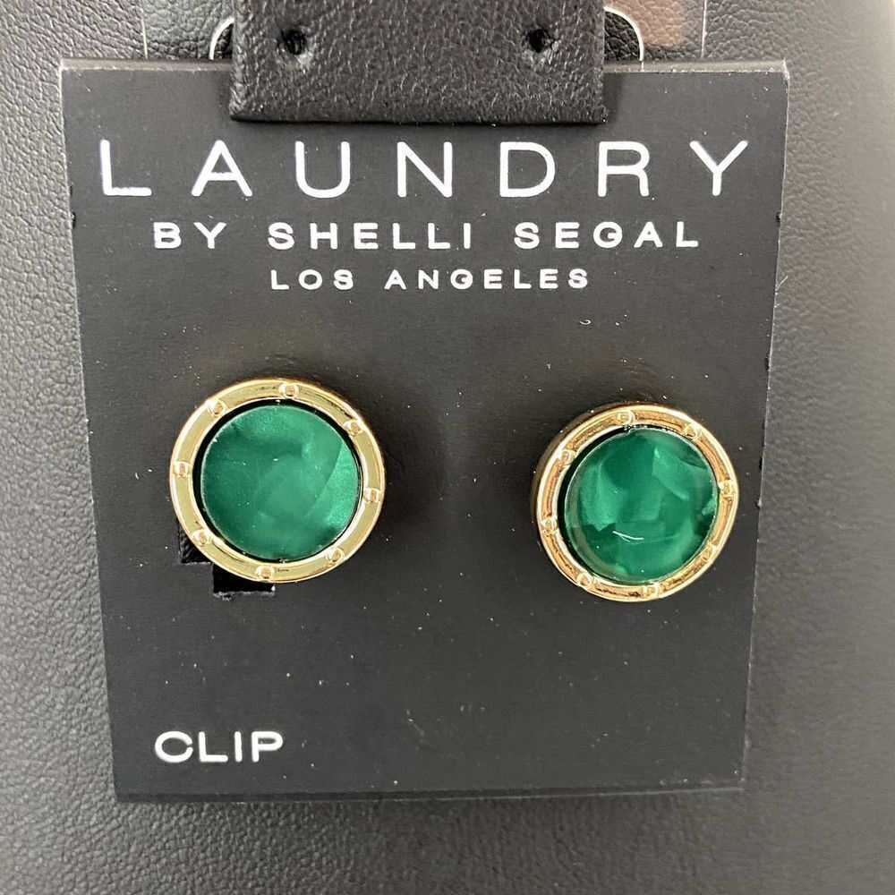 LAUNDRY by Shelli Segal Gold Emerald Green Round Clip Earrings